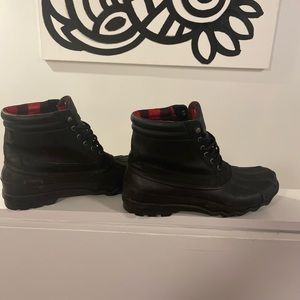 Sperry Waterproof Snow Boot (11.5)